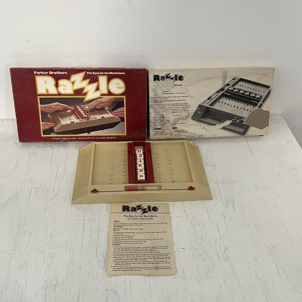 Razzle board game from Parker Brothers 1981 COMPLETE Vintage